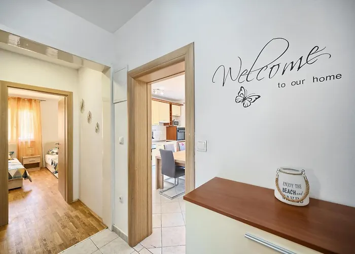 Apartmán Mestrovic With Heated Swiming Pool- Near Split *