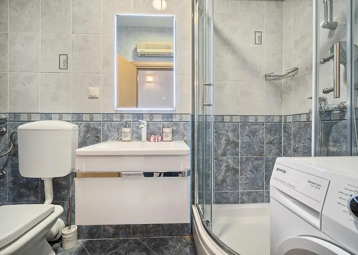 Apartmán Mestrovic With Heated Swiming Pool- Near Split