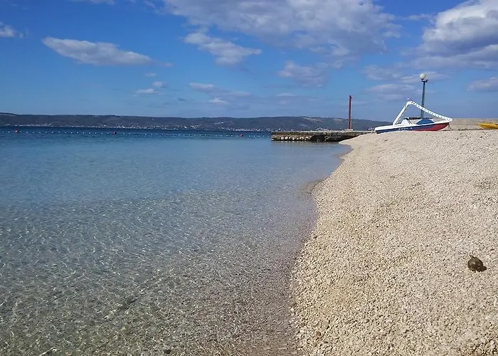 Mestrovic With Heated Swiming Pool- Near Split * Kaštela